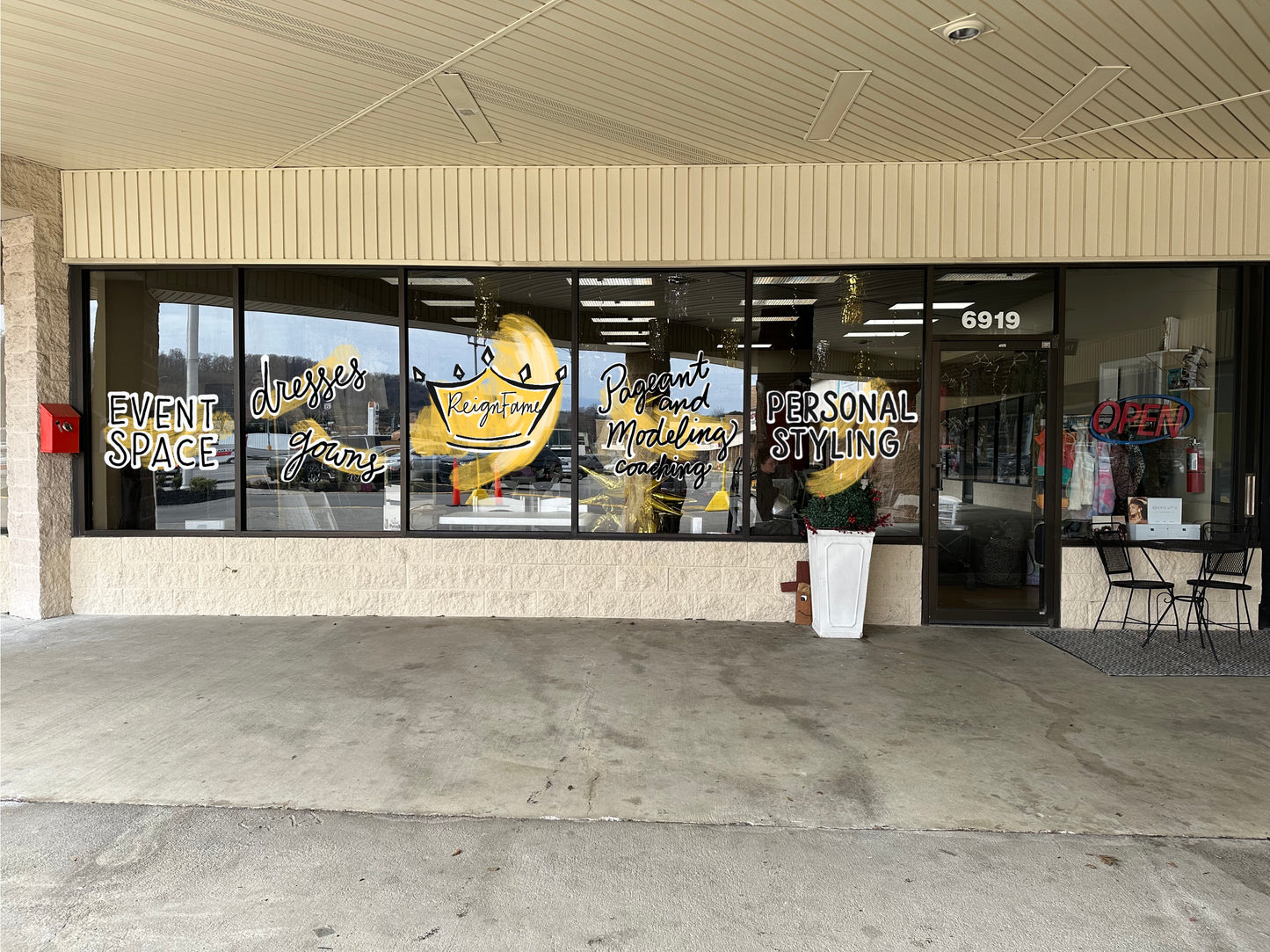 Murals and Window Painting